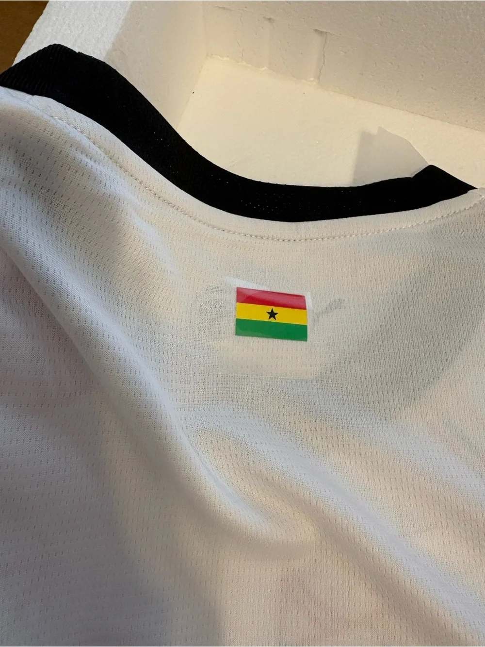 Puma Ghana World Cup jersey - Picture 5 of 6
